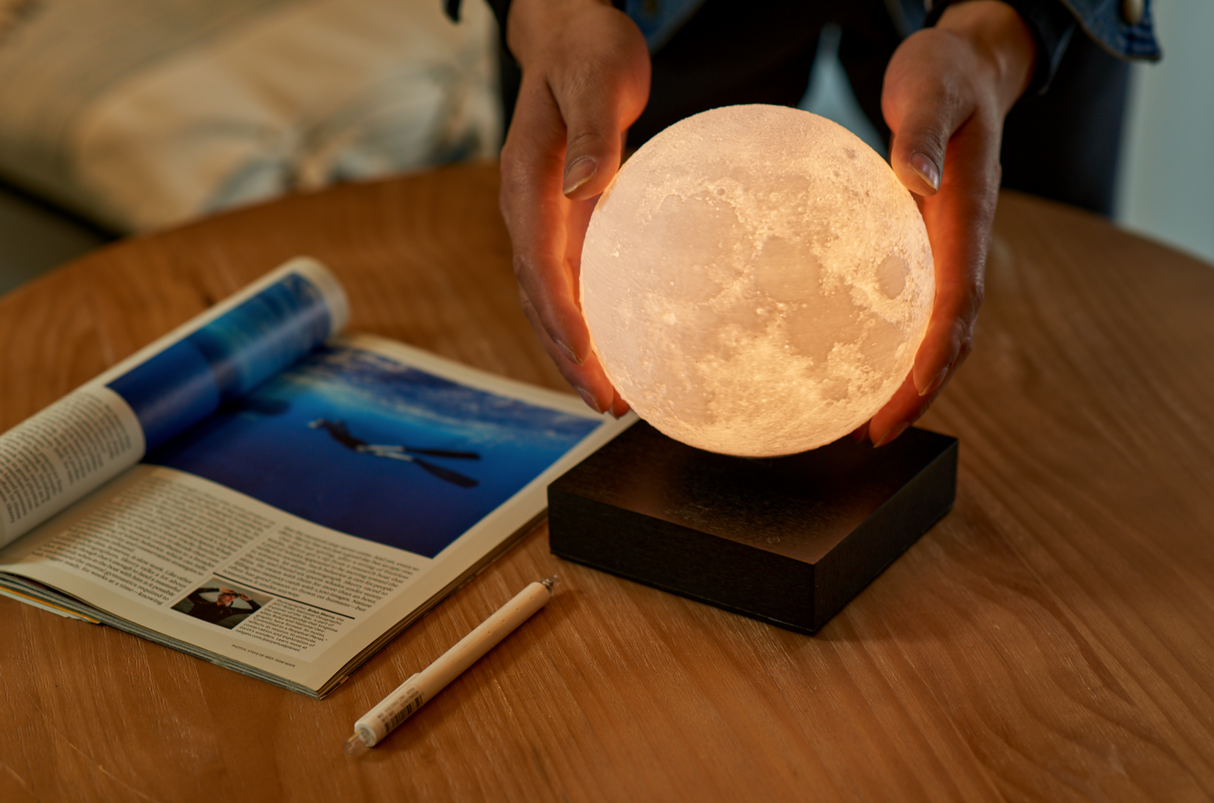 Smart Floating Moon Lamp